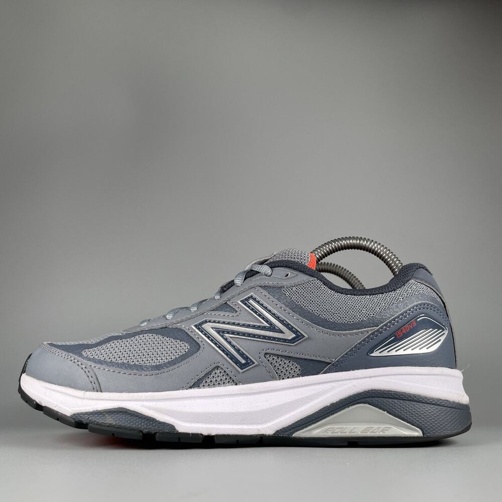 New Balance 1540v3 Women's Size 7 B Gray Running Shoes Casual Sneakers Athletic